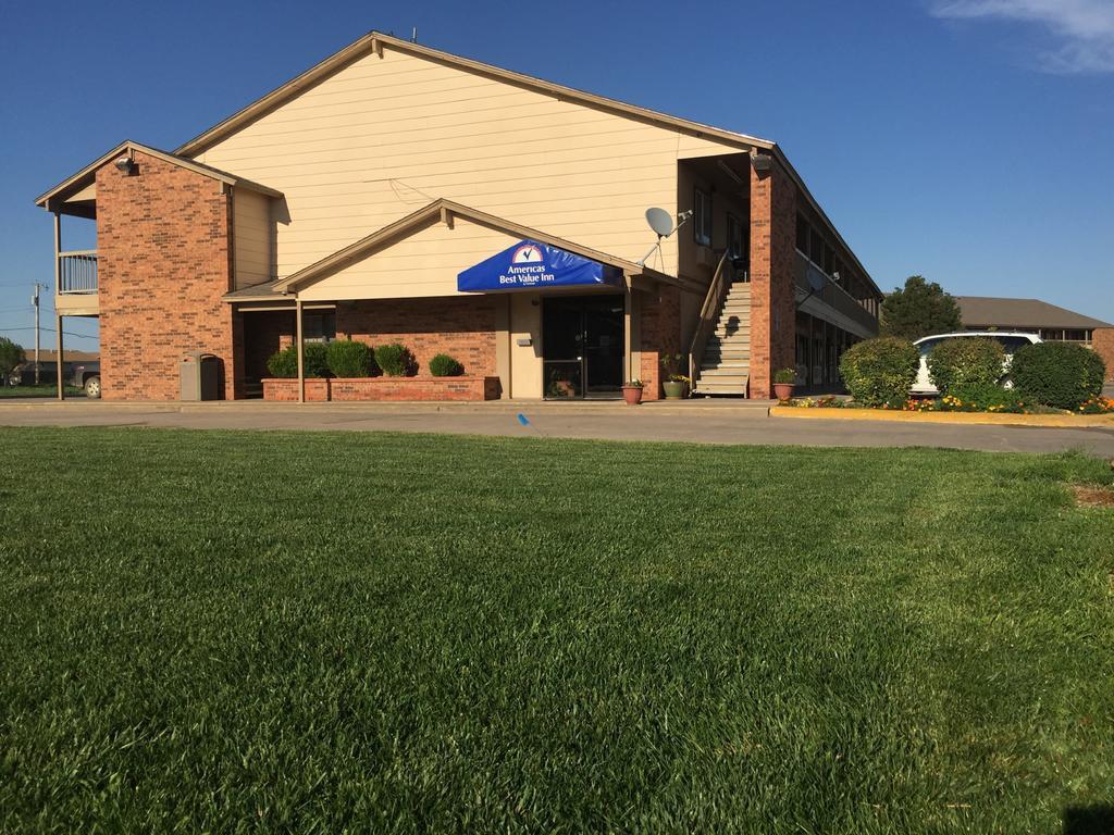 Americas Best Value Inn - Garden City Exterior foto
